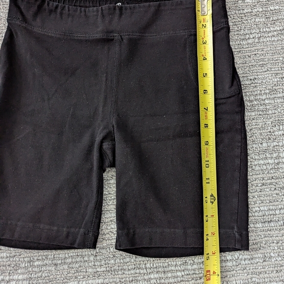 Spalding Women's (Size Medium) Black Shorts - Picture 4 of 8